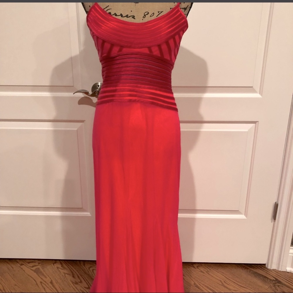 Maryl couture dress. 0 petites